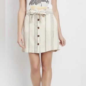 🆕 Maurices Linen Ivory and Black Stripe Tie Skirt | 8